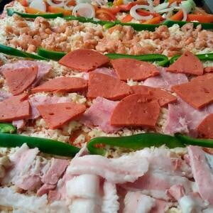 Pizza Familiar 4 Estaciones